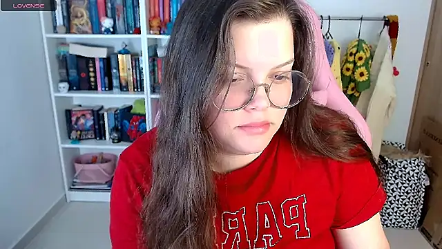 Gabiwaifu online show from November 2025 07:40:01 PM