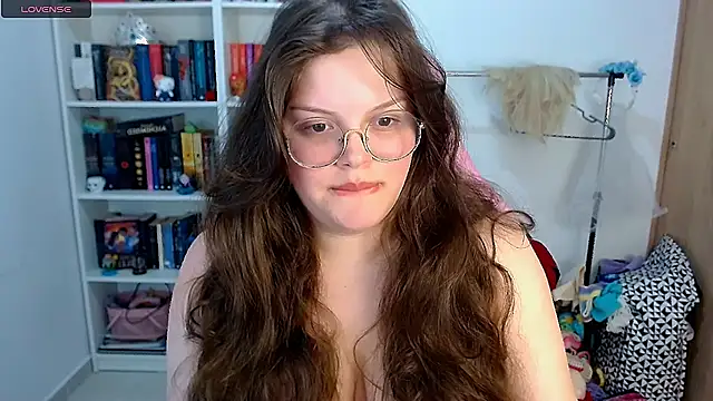 Gabiwaifu online show from November 2025 01:31:02 AM