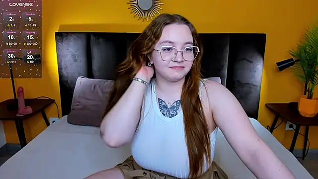 Emma adorablle online show from February 2025 04:26:02 AM