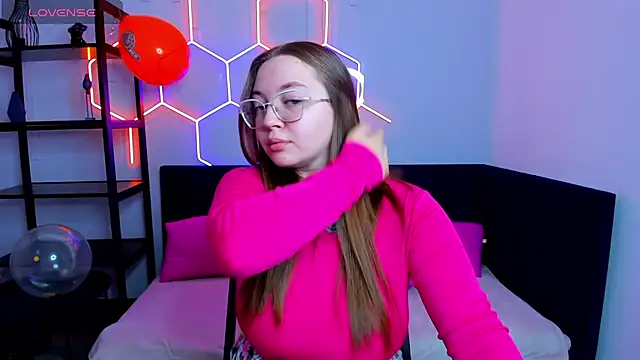 Emma adorablle online show from September 2025 01:34:02 AM