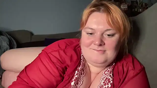 Snapshot of bbw_olive_peach chatting on March 2025 05:13:01 AM bbw olive peach online show from March 2025 05:13:01 AM