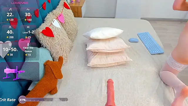 Emilly Hart online show from March 2026 05:08:02 AM