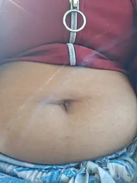 Priya Bong online show from November 2025 07:41:02 AM