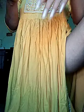 Priya Bong online show from November 2025 07:44:02 AM