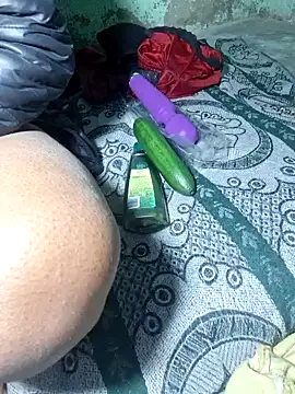 Priya Bong online show from February 2026 03:13:02 AM