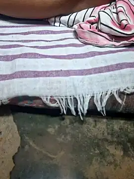 Priya Bong online show from October 2025 07:28:01 PM