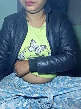 Priya Bong online show from February 2026 02:33:02 AM