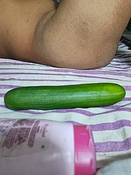 Priya Bong online show from September 2025 07:42:01 PM