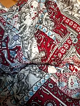 Priya Bong online show from February 2026 06:35:01 AM