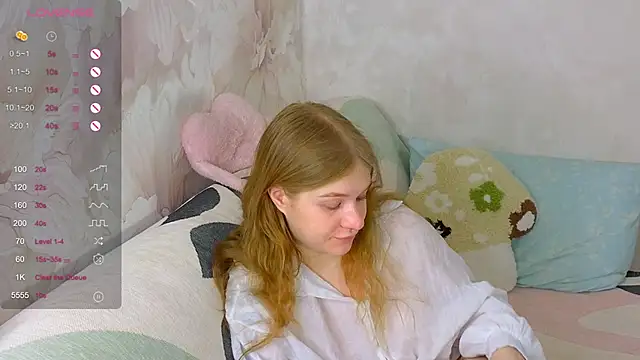 Snapshot of TrissMerigold9 chatting on November 2025 09:53:02 AM TrissMerigold9 online show from November 2025 09:53:02 AM