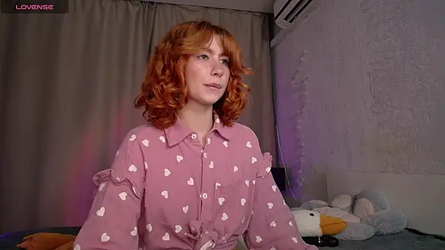 Snapshot of Evaa_Moonn_ chatting on October 2025 02:13:02 AM Evaa Moonn  online show from October 2025 02:13:02 AM