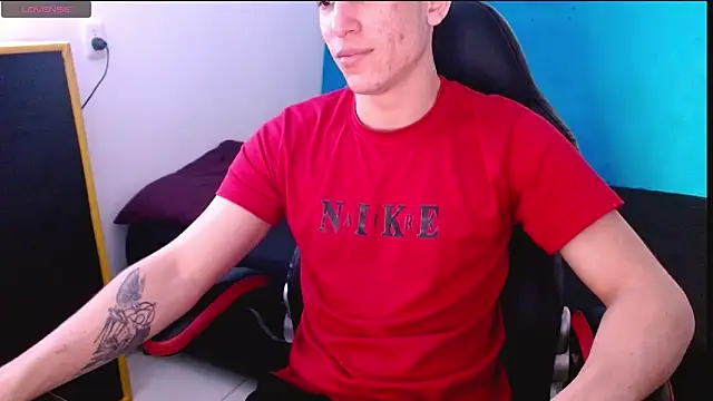 deividcloud36 online show from March 2026 05:39:02 PM