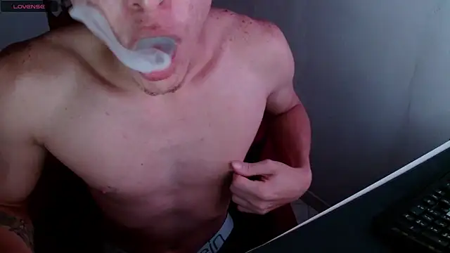 deividcloud36 online show from March 2025 06:05:01 AM