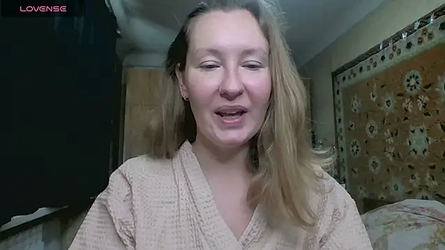 AnnaXLovers online show from September 2025 10:37:01 AM