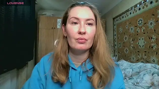 AnnaXLovers online show from February 2026 12:59:02 PM