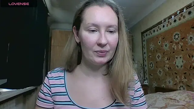 AnnaXLovers online show from November 2025 11:03:01 AM