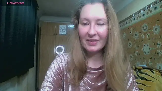 AnnaXLovers online show from December 2025 12:08:01 PM