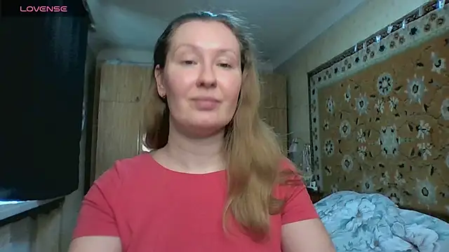 AnnaXLovers online show from April 2026 11:33:02 AM