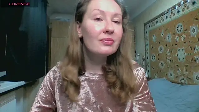 AnnaXLovers online show from February 2026 12:23:01 PM