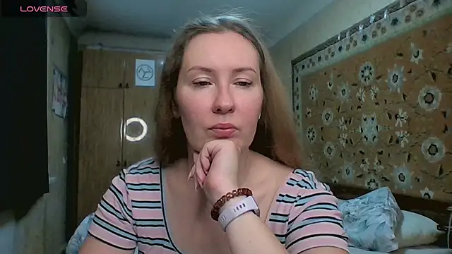 AnnaXLovers online show from June 2026 06:55:02 AM