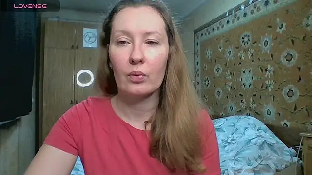 AnnaXLovers online show from May 2026 07:17:01 AM