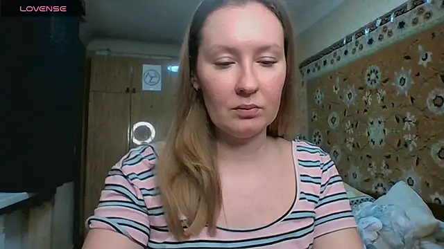 AnnaXLovers online show from April 2026 08:10:02 AM