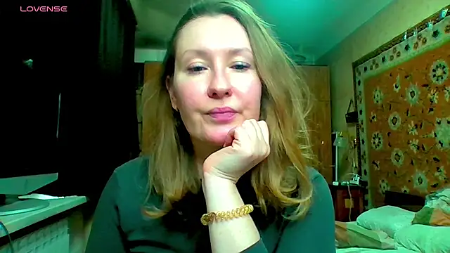 AnnaXLovers online show from March 2025 01:18:02 PM