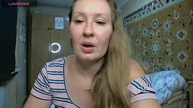 AnnaXLovers online show from July 2026 10:22:01 AM