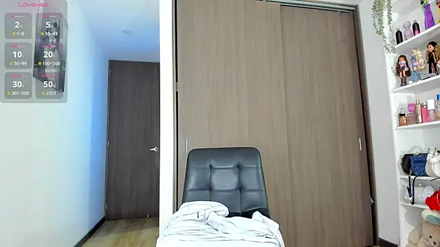khloelatin online show from February 2025 10:22:02 PM