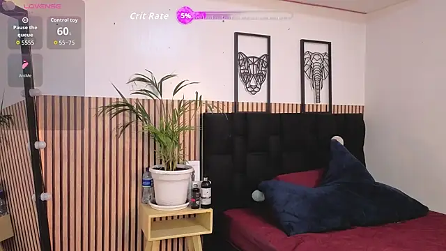 Snapshot of LILA_ELLIOT chatting on November 2025 08:57:01 PM LILA ELLIOT online show from November 2025 08:57:01 PM