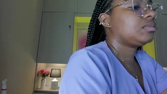 tamaraa smiith online show from March 2026 07:46:01 PM