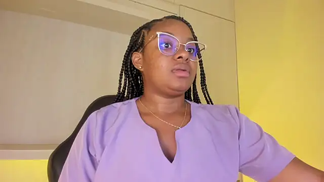 tamaraa smiith online show from May 2026 07:44:02 PM