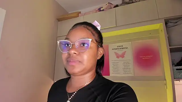 tamaraa smiith online show from February 2026 08:16:01 PM