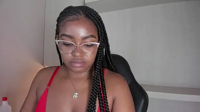 tamaraa smiith online show from March 2026 08:14:02 PM