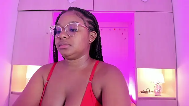 tamaraa smiith online show from January 2026 12:34:01 PM