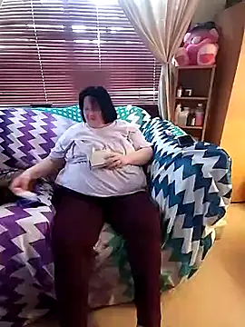 Snapshot of Bayou_Woman68 chatting on July 2026 03:56:01 PM Bayou Woman68 online show from July 2026 03:56:01 PM
