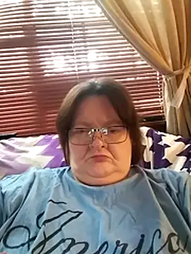 Snapshot of Bayou_Woman68 chatting on June 2026 04:28:01 PM Bayou Woman68 online show from June 2026 04:28:01 PM