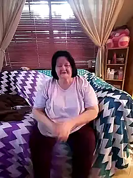 Snapshot of Bayou_Woman68 chatting on July 2026 11:52:01 PM Bayou Woman68 online show from July 2026 11:52:01 PM