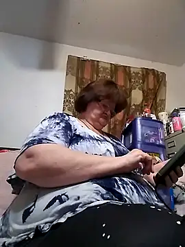 Bayou Woman68 online show from April 2026 02:40:02 PM