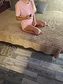 TanyaandWinson online show from November 2025 08:42:02 PM