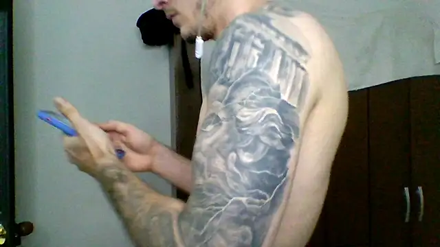Snapshot of Kenner_fox77 chatting on July 2026 07:50:02 AM Kenner fox77 online show from July 2026 07:50:02 AM