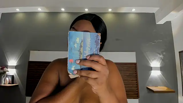 Adelehottman online show from December 2025 12:09:02 PM