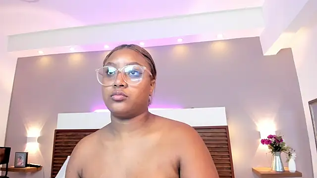 Adelehottman online show from February 2026 07:23:01 PM