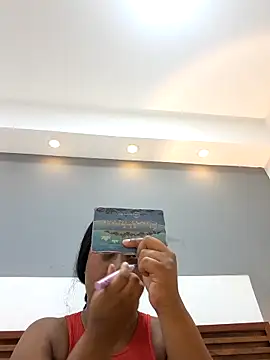 Adelehottman online show from December 2025 12:09:02 PM