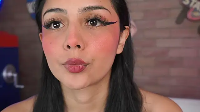 miss lizith online show from April 2026 11:05:01 AM