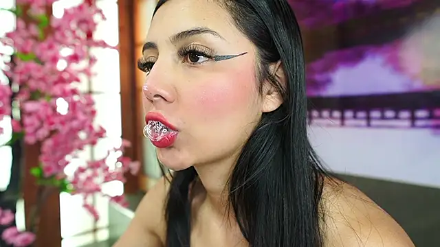 miss lizith online show from October 2025 11:02:02 AM