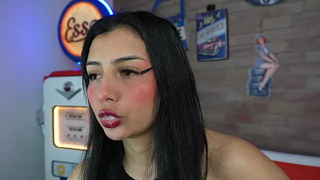 miss lizith online show from March 2026 11:01:01 AM