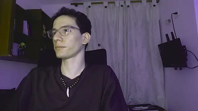 stikmanman online show from November 2025 05:44:02 AM