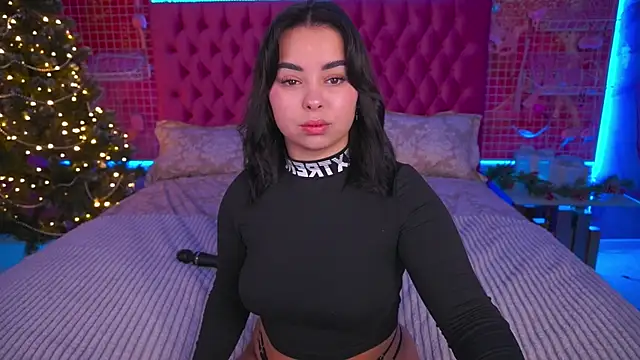 SusieWood online show from January 2026 08:56:01 PM