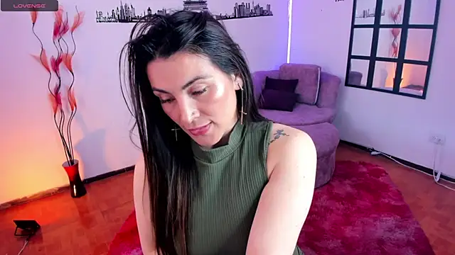 Elizabeth taylor b online show from February 2025 05:31:02 PM